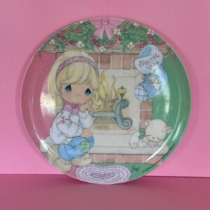 Precious Moments Embossed Logo Plate - White